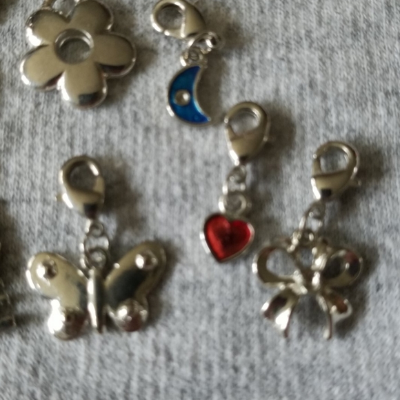 Charm bracelet with 14 charms - Picture 4 of 5